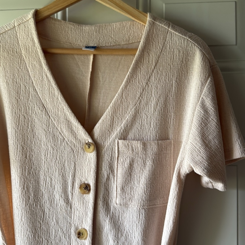 Old Navy Textured Romper - Picture 4 of 7